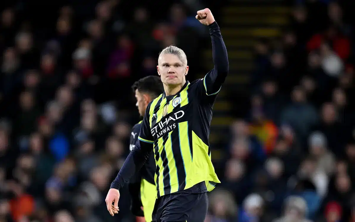 Man City 2-2 Crystal Palace: Manchester City secure a crucial draw away at Crystal Palace with 10 men - sportzpoint.com