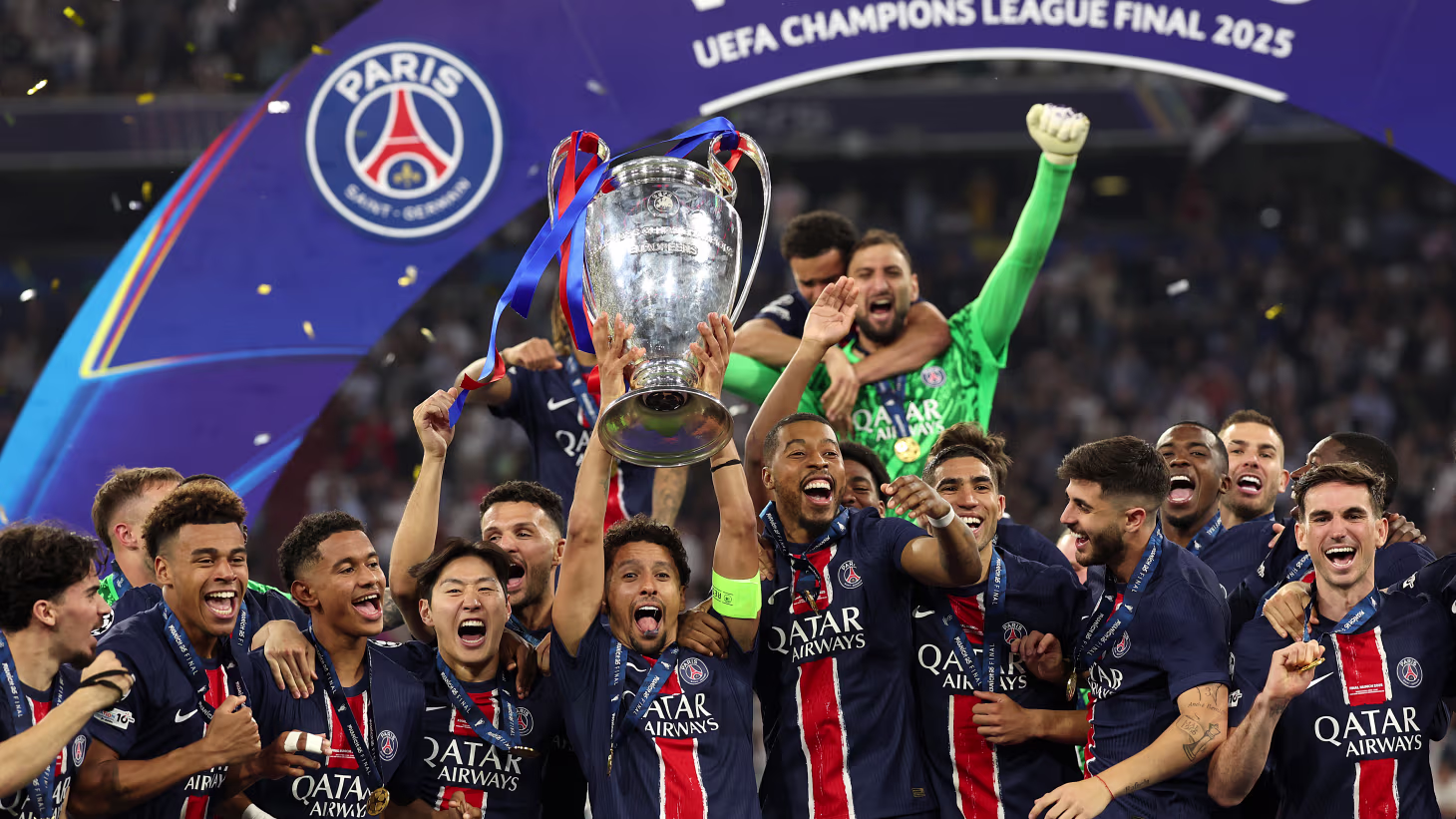 Football Clubs which won both the UCL and League in the same season
